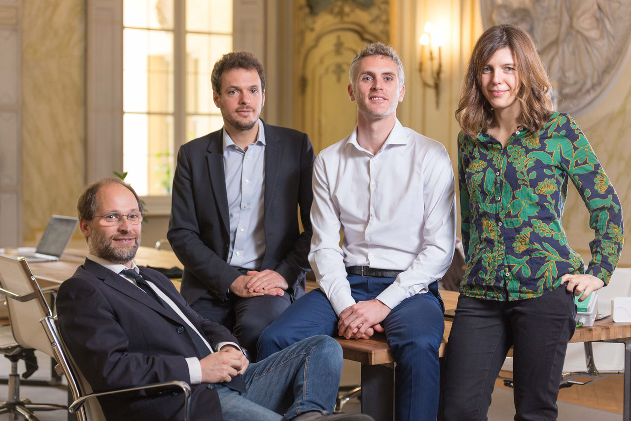 foto di team con Giuseppe Giordano (CEO di enerbrain), Filippo Ferraris, Marco Martellacci e Francesca Freyra